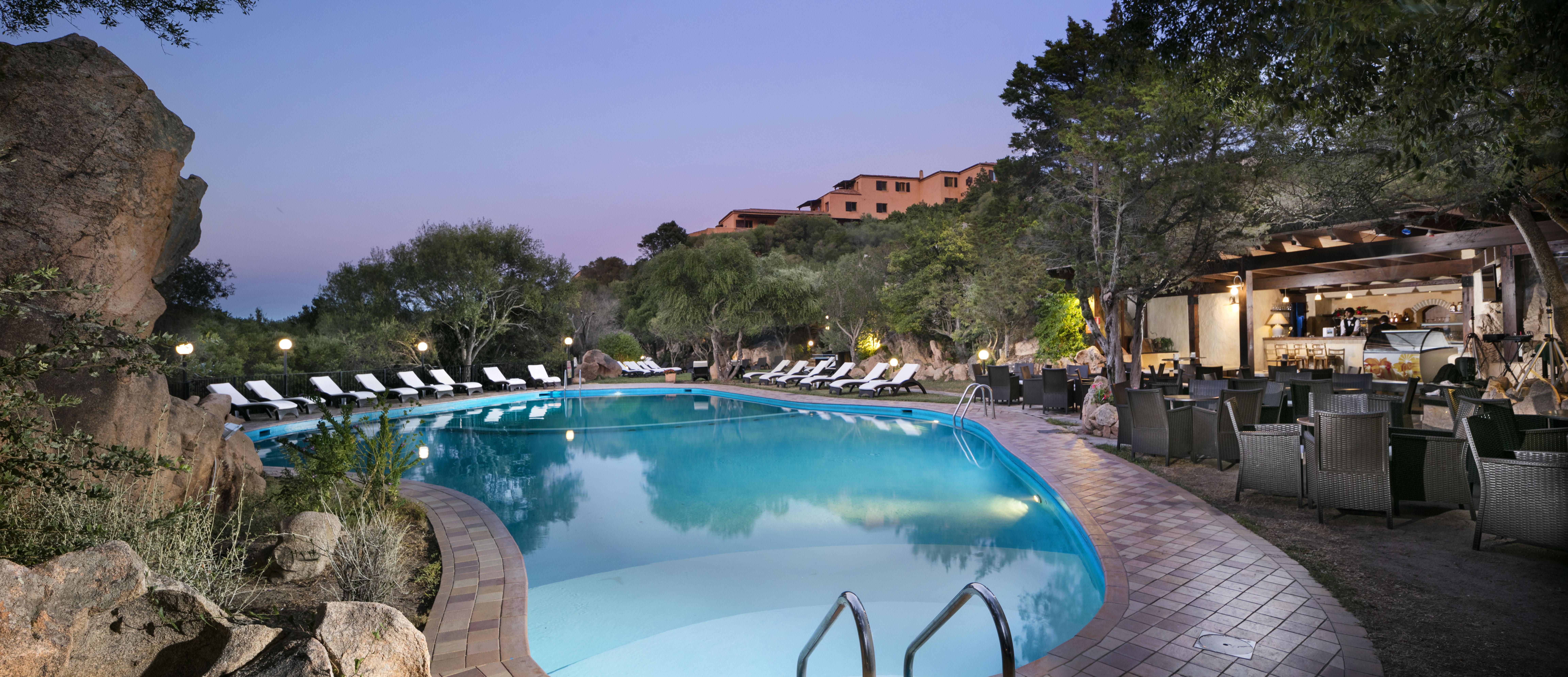 סן פנטלאו Hotel Rocce Sarde מראה חיצוני תמונה