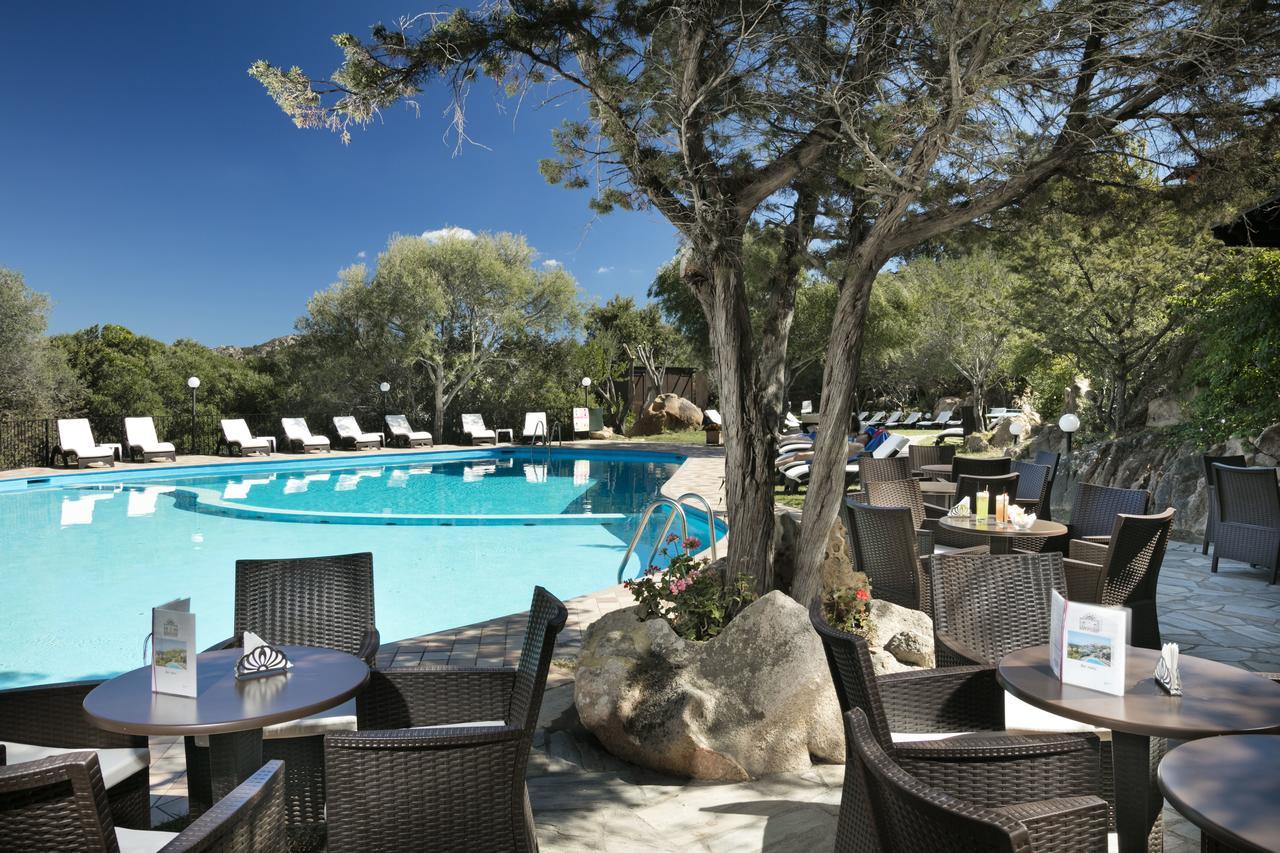 סן פנטלאו Hotel Rocce Sarde מראה חיצוני תמונה