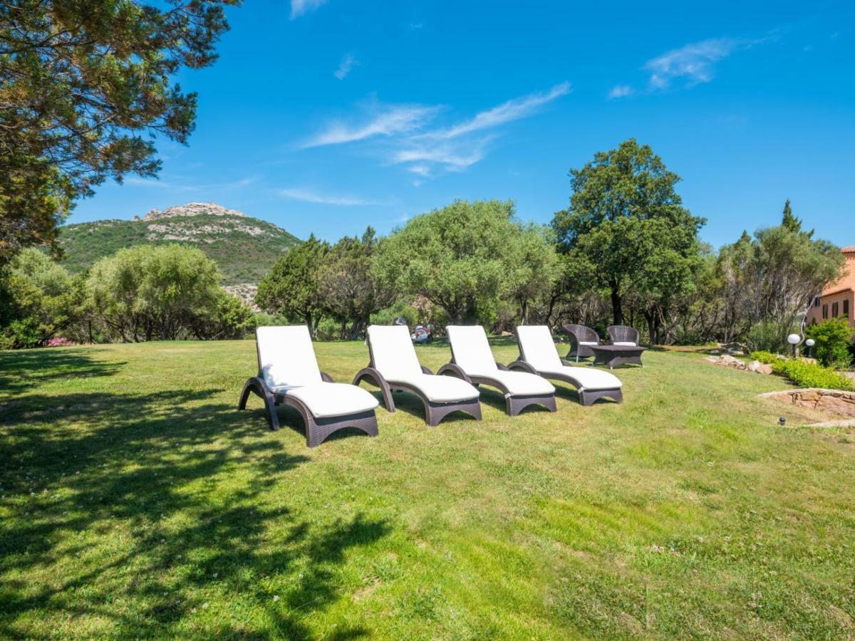 סן פנטלאו Hotel Rocce Sarde מראה חיצוני תמונה